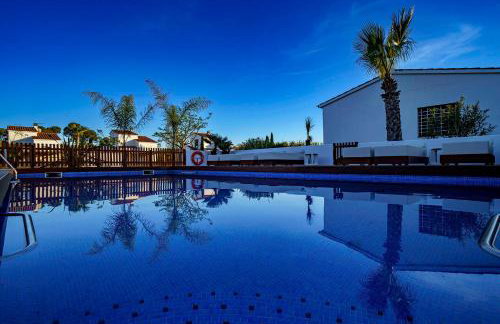 Apartaments La Palmera, Terrace & Pool - Foto 1
