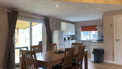 Barn Owl Lodge with Hot Tub - Adults Only - Foto 2