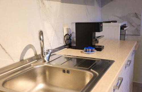 Goldtown House - Photo 35