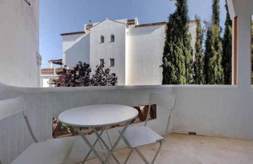 053 - Two Bed Mijas Golf Apartment in popular Matchroom Golf Club - Photo 12