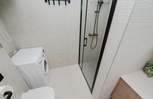 Koi Deluxe, Urban Two Bedroom Oasis - Foto 9