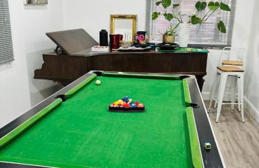 Hertford Home detached garden parking pet allowed - Foto 1