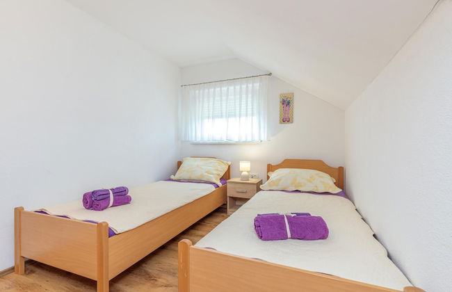 Pool House Klara With Sauna - Photo 9