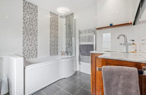 Costal Retreat with Garden & BBQ - Foto 25