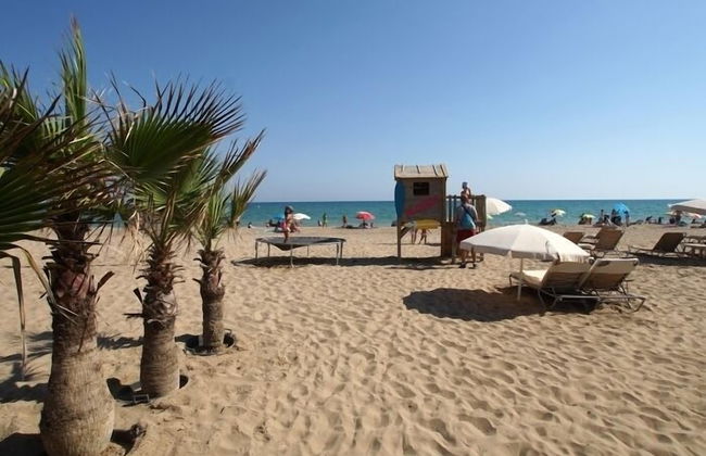 Amity Be my Guest Castelldefels - Photo 26