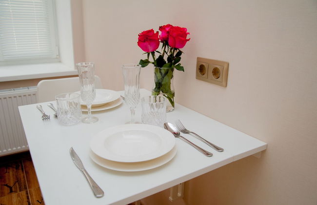 Modern History Apartments - Photo 17