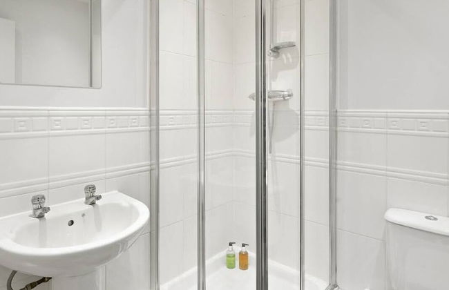 25 Off Weekly Contractor & Family Apt - Foto 10