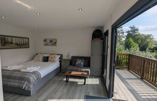 Beautiful Open Plan Lakeside Lodge, Shearsby - Photo 62