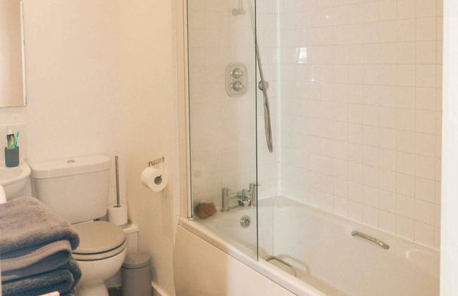 2br-sleeps5-cityview-freeparking-citycentre - Foto 10