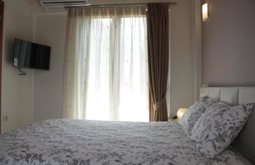 Evinos Garden - Photo 34