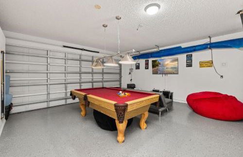 Single Story Villa with Pool Views and Family Fun - Foto 61