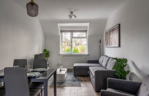 Elegant 3 Bed Apt for Contractors & Families Sleeps 5 - Foto 23