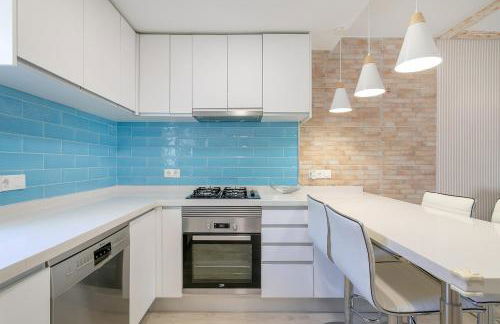 Bonita casa en urbanización privada muy cerca del mar y de Alicante - Foto 3