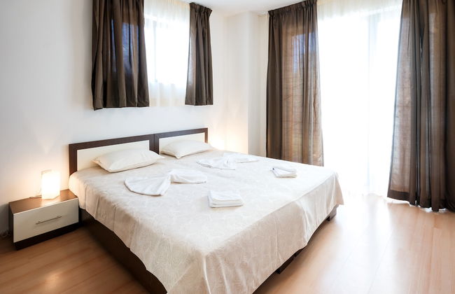 New Line Village Apartments - Foto 8