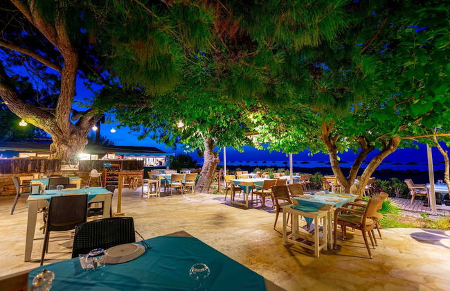 Etenna Beach Bungalows - Foto 58