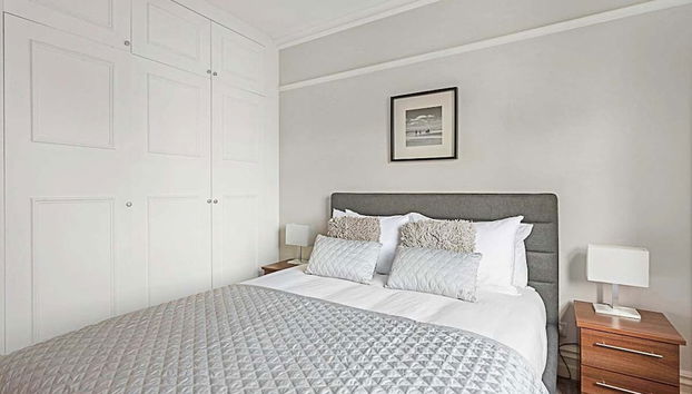Serene 2BR - 3 Mins to Fulham Broadway - Foto 2, Habitación