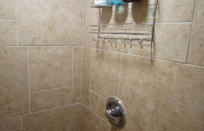 Charming Bungalow Next to UNC - Free Cruiser Bikes! - Foto 10