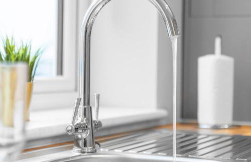 Modern 2 Bed Apartment - 2 Parking Spaces - Sleeps 3 - Netflix 1BS - Foto 21