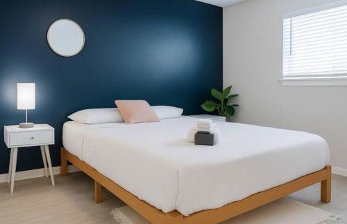 Prime Location 1BR Home near TheHeights with BBQ & Gym - Foto 6