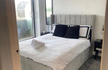 Modern 1-Bed Flat with Balcony - Foto 12