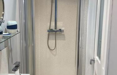 Lovely 1 bed flat 200 metres from beach - Foto 24