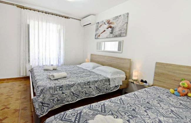 Comfortable Apartment in Umag With Parking Space - Foto 3