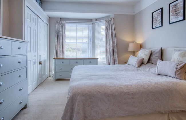 Little Glen - 3 Bedroom Holiday Home - Tenby - Foto 2