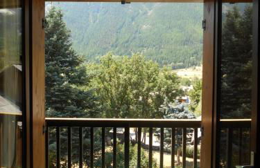 Agréable appartement au calme avec vue montagne, commune de Le Monêtier les Bains - Le Freyssinet - Photo 20