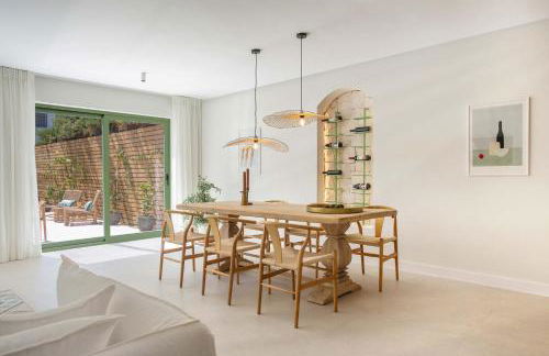 VACATION MARBELLA I Casa Savia, Private Pool, Luxury interiors, 10min walk to the Beach - Foto 18