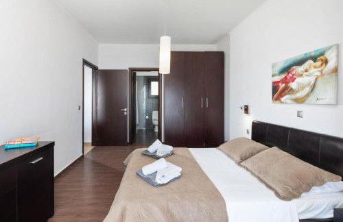 Anna Nissaki - Photo 22