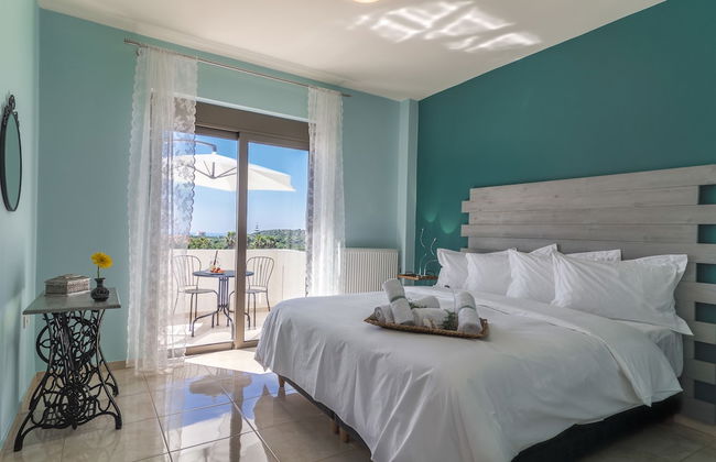 Villa Iasmi - Photo 1