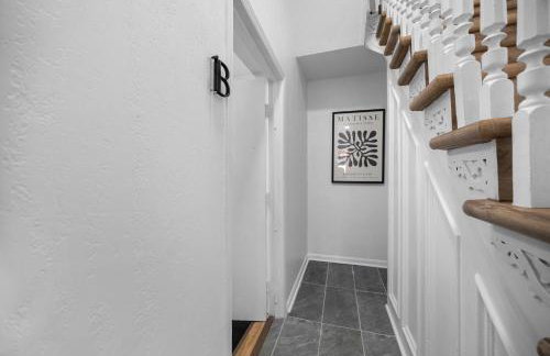 Central Lawrenceville 1B Bright and Stylish 2 Bedroom Apartment with Free Street Parking - Foto 19