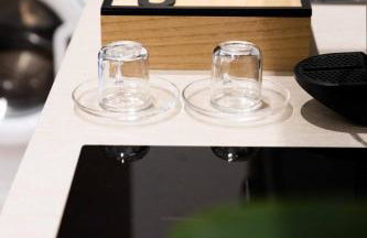 Modern Boutique Apartment - Photo 21