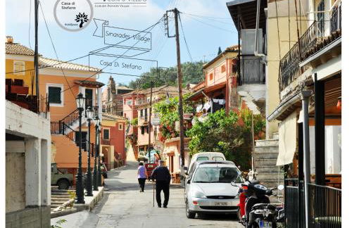 Country traditional house in Corfu village, Greece - Photo 18
