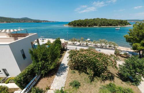 Villa Rosmarin - family friendly, beachfront - Photo 39