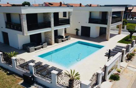 Vila Softic Azra - Photo 2