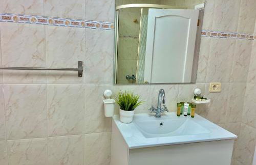 Las Brisas Penthouse by SunHousesCanarias - Foto 44