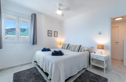 The Penthouse Panorama Exclusive Seafront Estate - Photo 13
