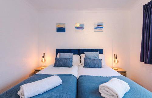 4 Bed House - Sleeps 8 - Free Parking - Manchester - Foto 33