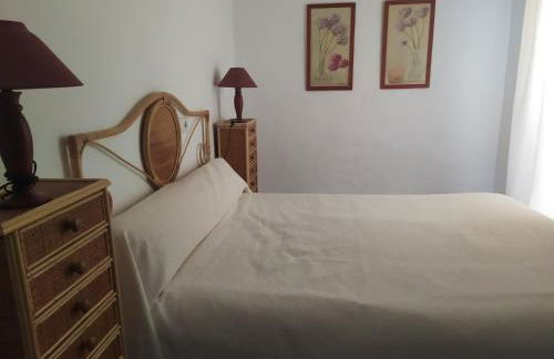 Charming house in Estepa, mountain view - Photo 4