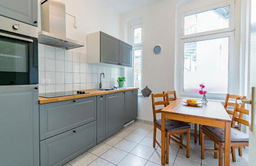 Helle Wohnung mit Balkon & moderner Küche - ideal für Paare mit Kind - Foto 16