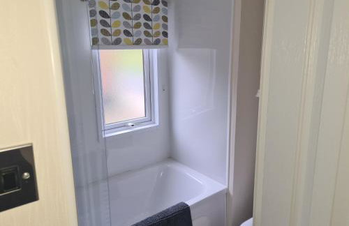 Bock Retreat Lodge 54 with Hot Tub - Photo 23