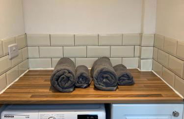 Angies 2 bed home in Eccleston near Liverpool sleeps 5 - Foto 8