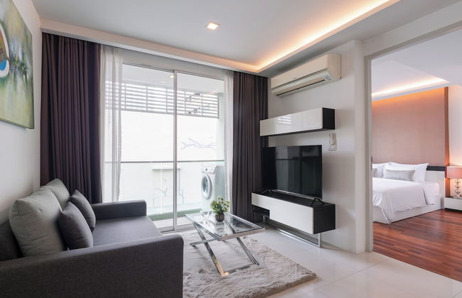 Beverly33 - Photo 11