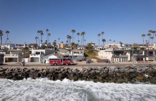BEACHFRONT COTTAGE LOWER UNIT - Photo 38