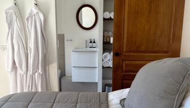 Biot - Place des Arcades - Photo 5