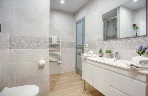 Large house ideal for groups families 12 people - Foto 32