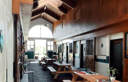 Scenic Barn B&B with Private Bath & Country Breakfast near Old Hickory Lake – Gallatin, Tennessee - Foto 8