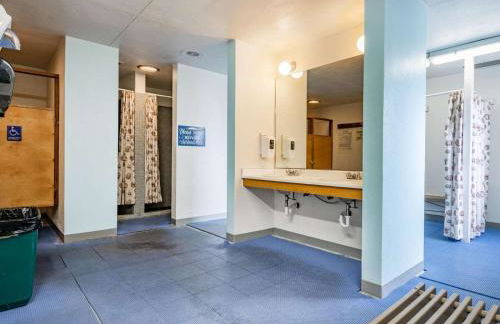 Ground Floor View 2 bed Condo in the Heart of Birch Bay - Foto 26