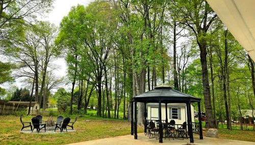 Magnolia Farmhouse at Summerfield NC - Foto 2, Garden view